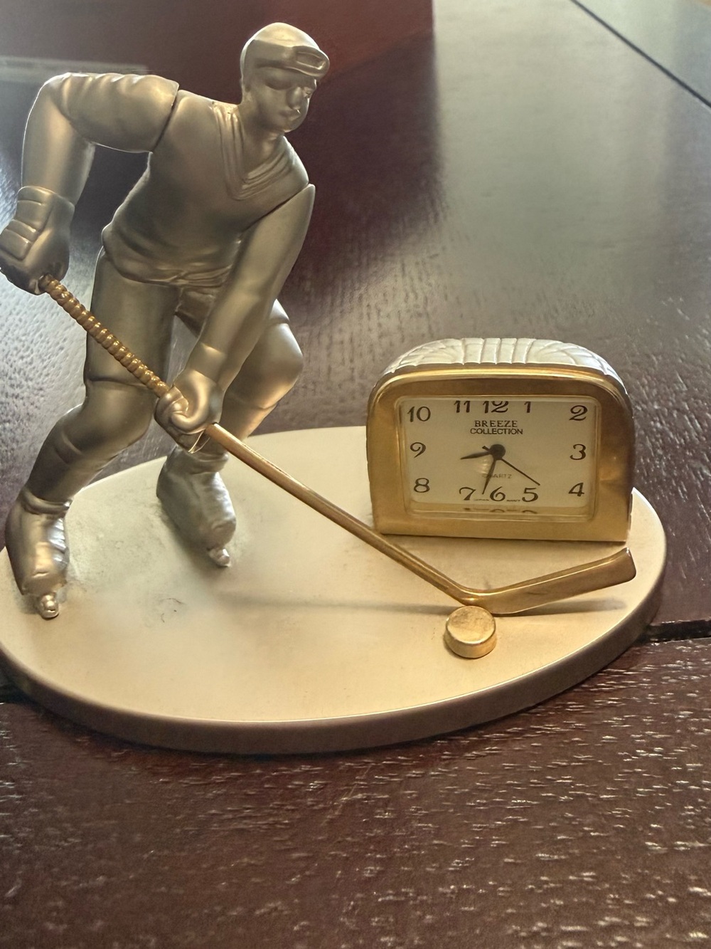 Breeze Collection Silver and Gold Hockey Player Clock